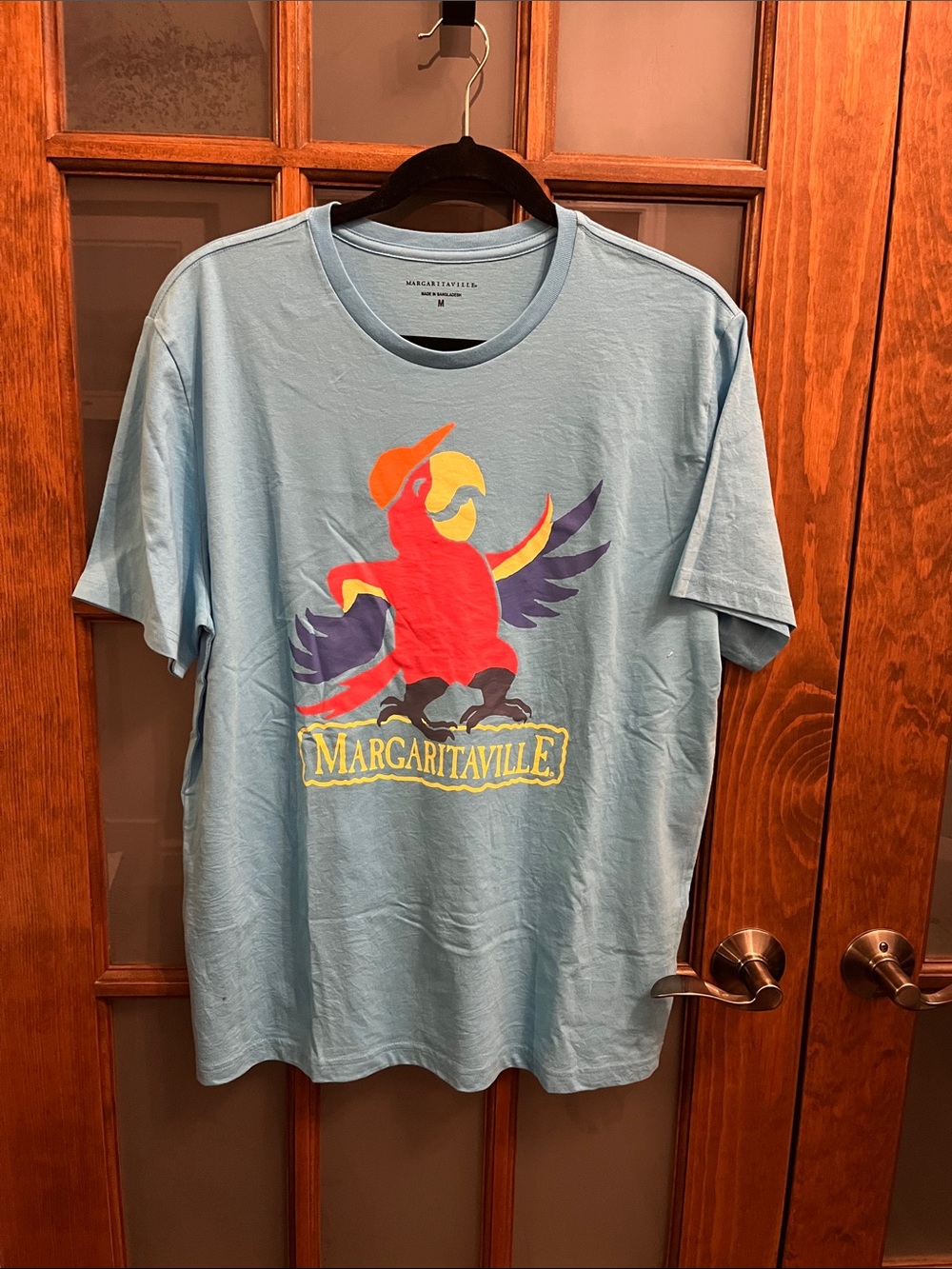 Margaritaville Men’s Light Blue Parrot Graphic Tee